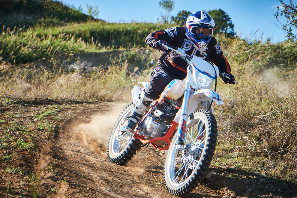 test-enduro-KAYO-MOTO-K2-e-T4-2021-performancemag.it-2021