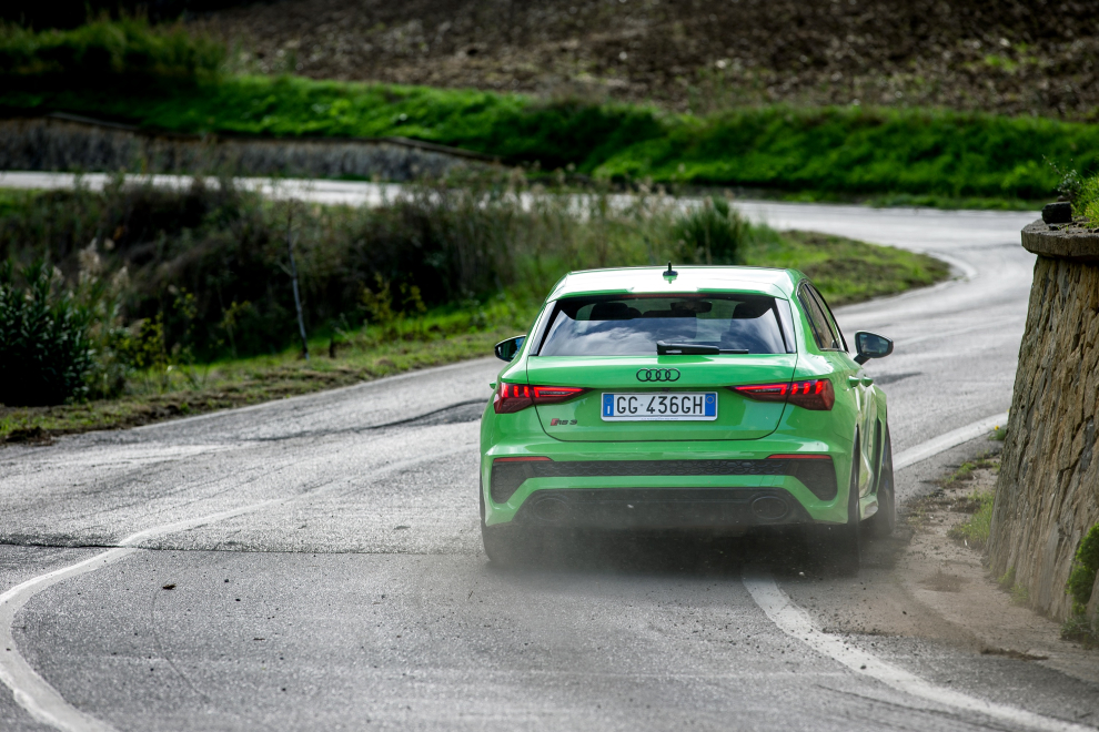  audi-2022-RS3-A3-plug-in