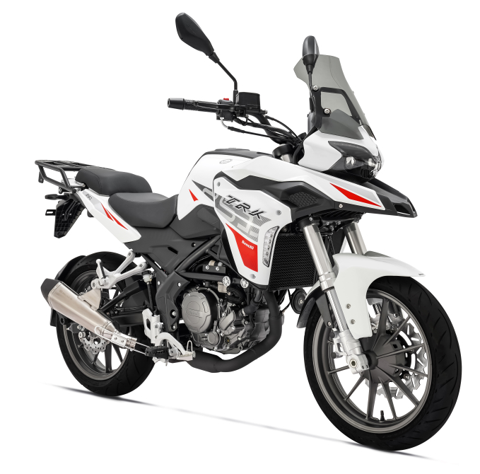 performancemag.it-Benelli-TRK251-Leoncino