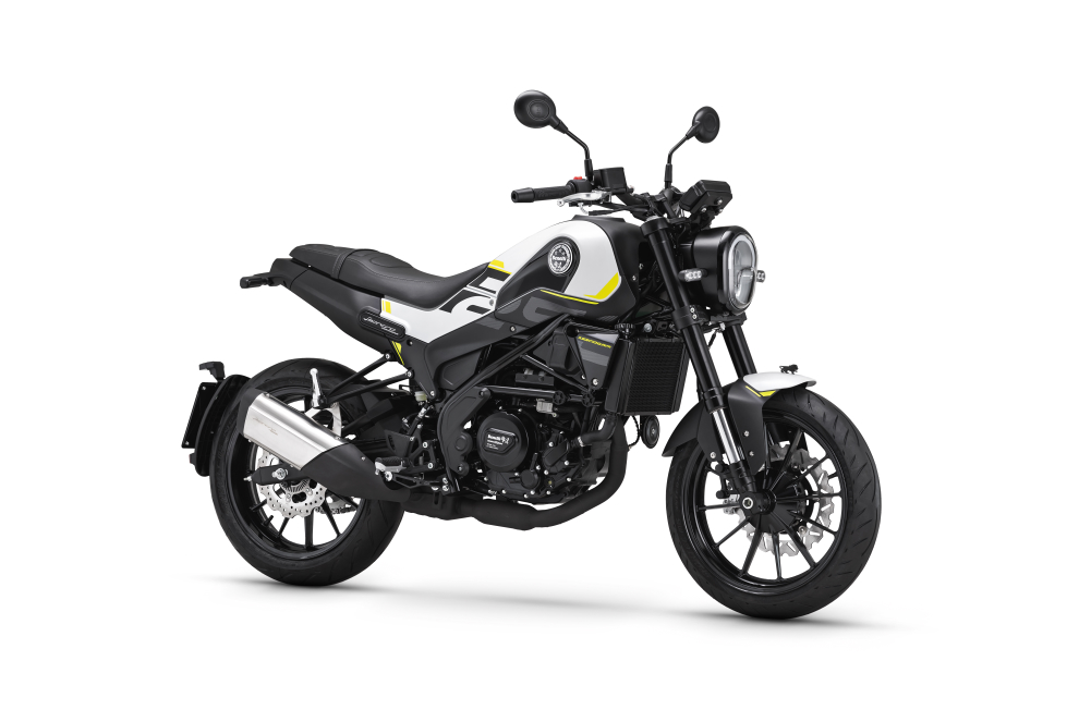 performancemag.it-Benelli-TRK251-Leoncino