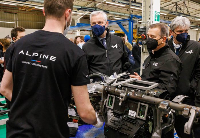 performancemag.it-2022-Renault-Alpine-GT-dieppe