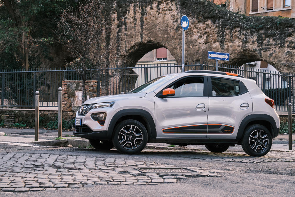 performancemag.it 2022- dacia spring test 2022 (7 di 30)