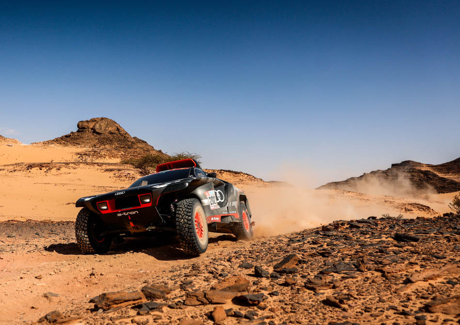  performancemag.it2022-audi-RS-Q-e-tron-DAKAR-2022