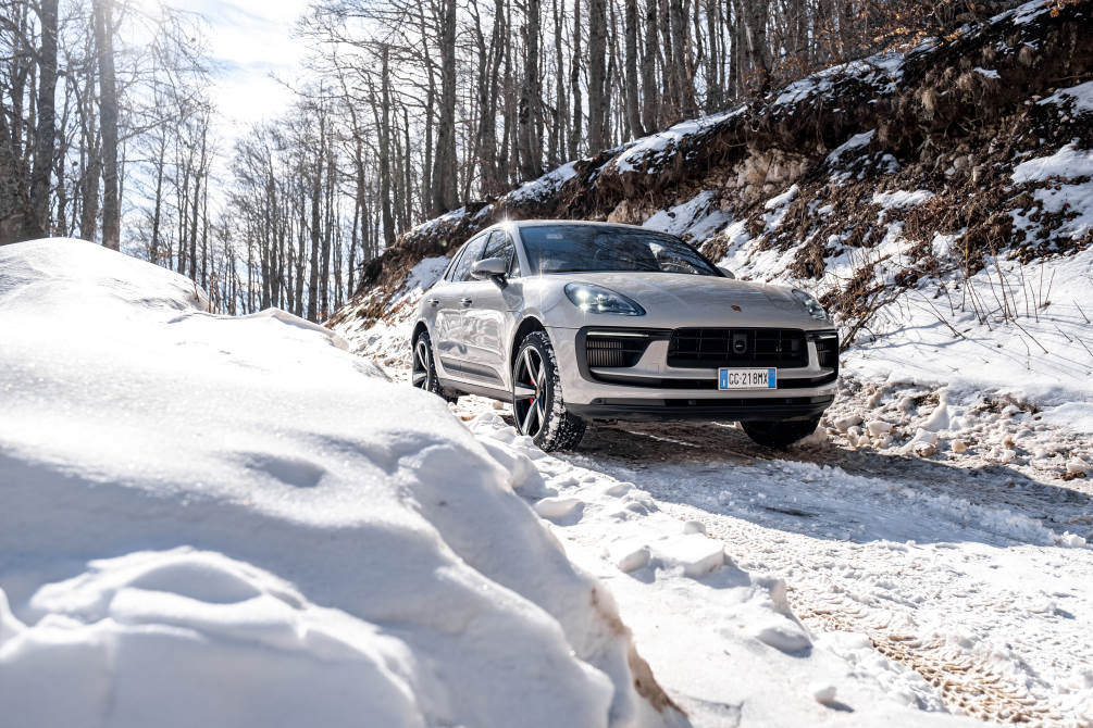 performancemag.it-2022-nuova-porsche-macanS