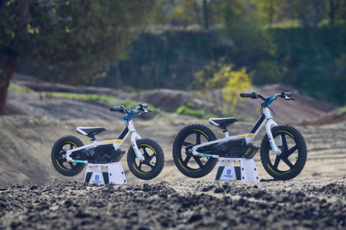 performancemag.it-2022-husqvarna-e-bik