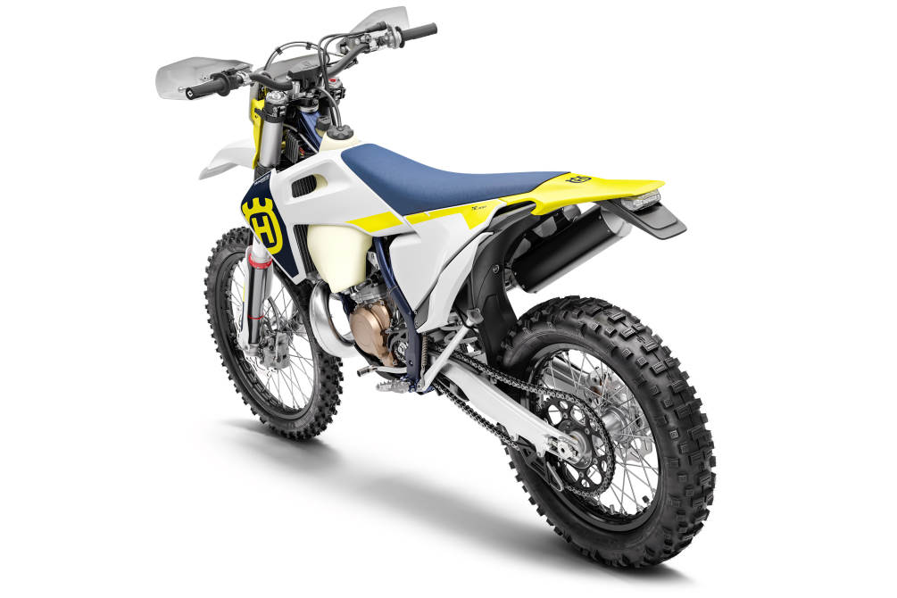  performancemag.it-2022-gamma-husqvarna-2023-Endur