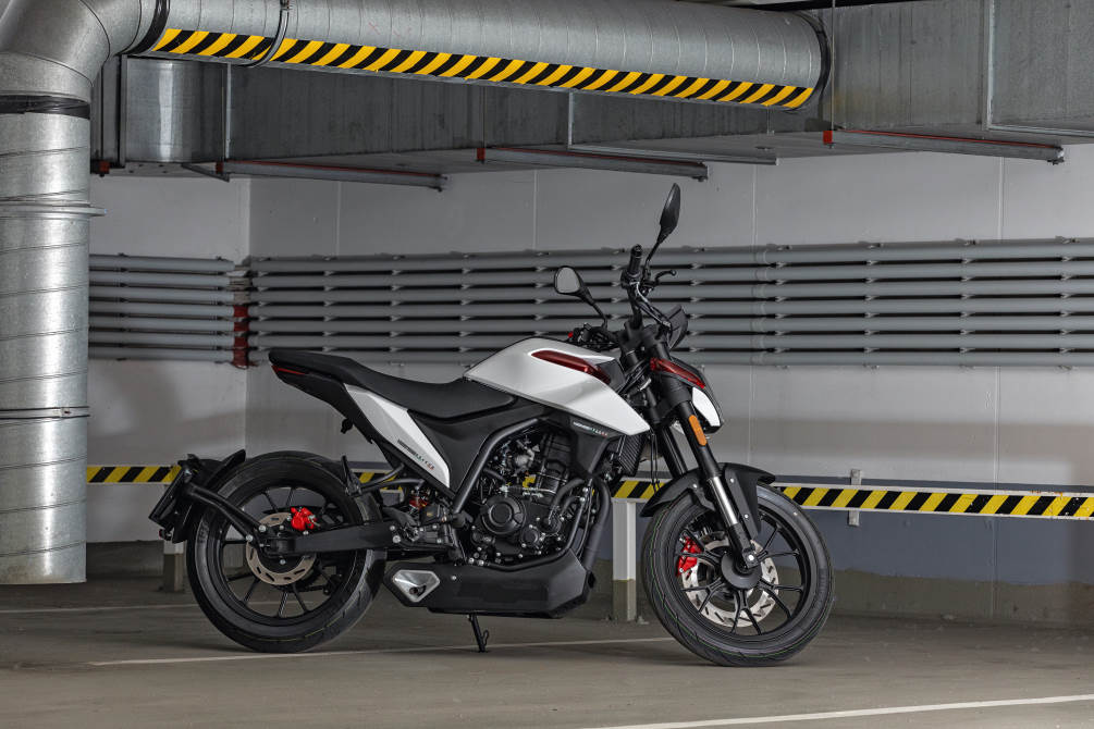  performancemag.it2022-malaguti-Drakon-125-news