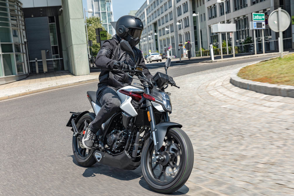  performancemag.it2022-malaguti-Drakon-125-news