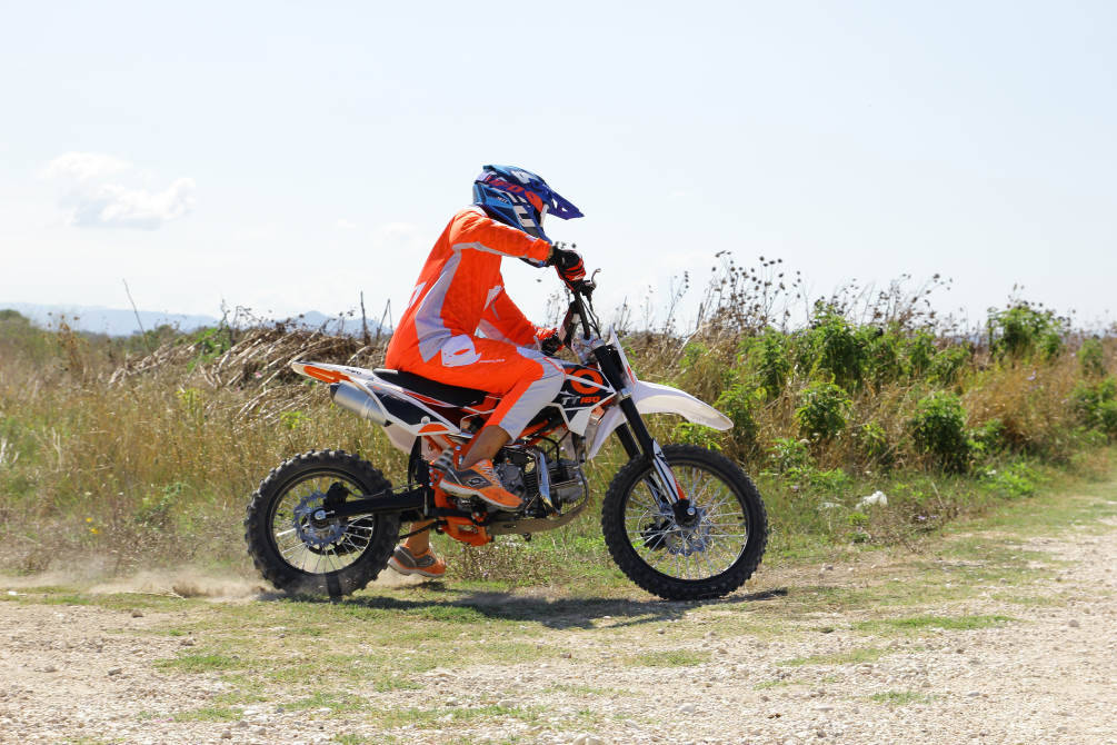 performancemag.it2022-marco test kayo moto