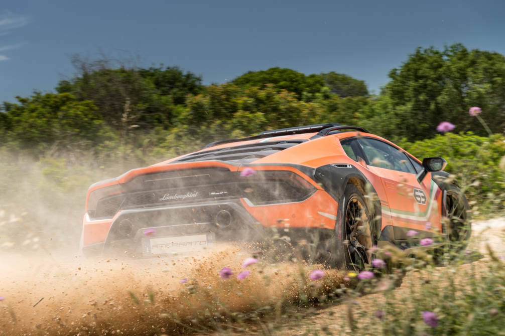 performancemag.it-Lamborghini Hurican offroad 