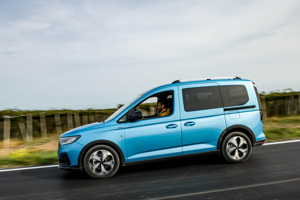 performancemag.it-ford-gran-tourneo-in-molise-e-kayo-fat-bik