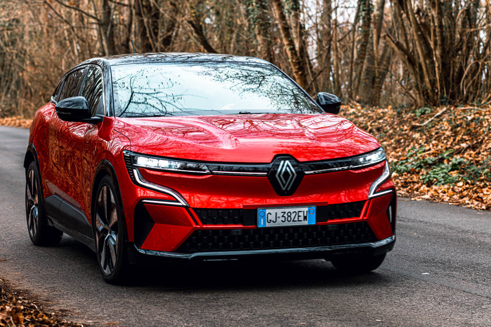  performancemag.it-renault-megane-e-tech-electric