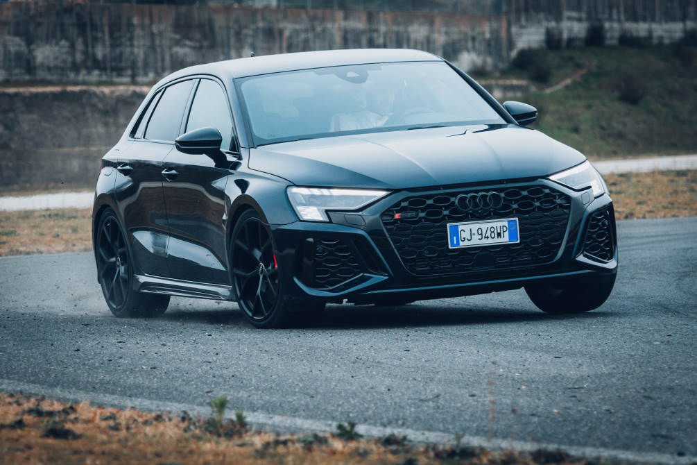 performancemag.it-Audi-RS3-Vs-Michelin-Sport-Cup2-ISAM3