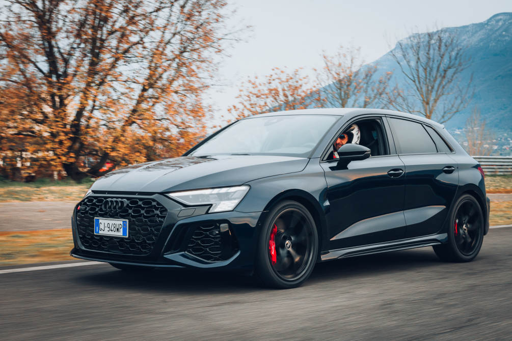 performancemag.it-Audi-RS3-Vs-Michelin-Sport-Cup2-ISAM3