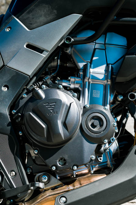 performancemag.it-CFMoto-MT800-Voge-DSX500