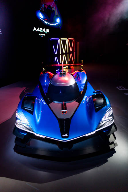 performancemag.it-alpine-A424_β