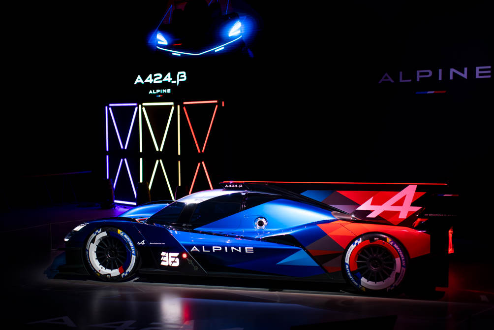 performancemag.it-alpine-A424_β