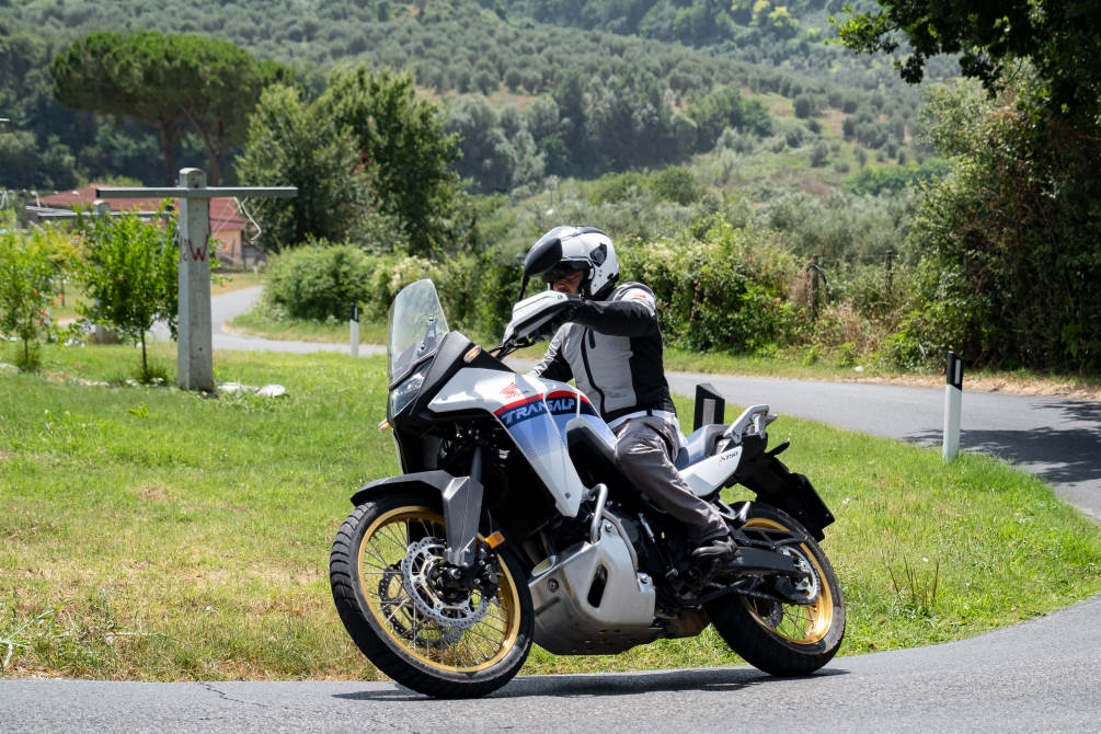 performancemag.it-test Transalp XL750 II sess (6 di 10)