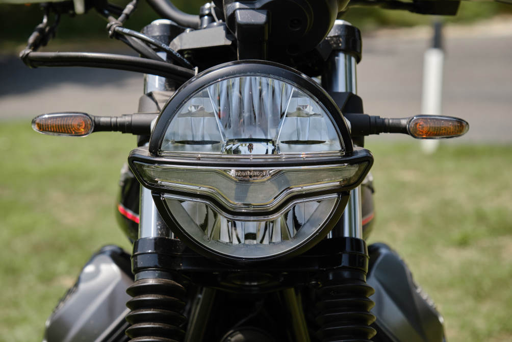 performancemag.it-Moto-Guzzi-Stone-Special-Edition