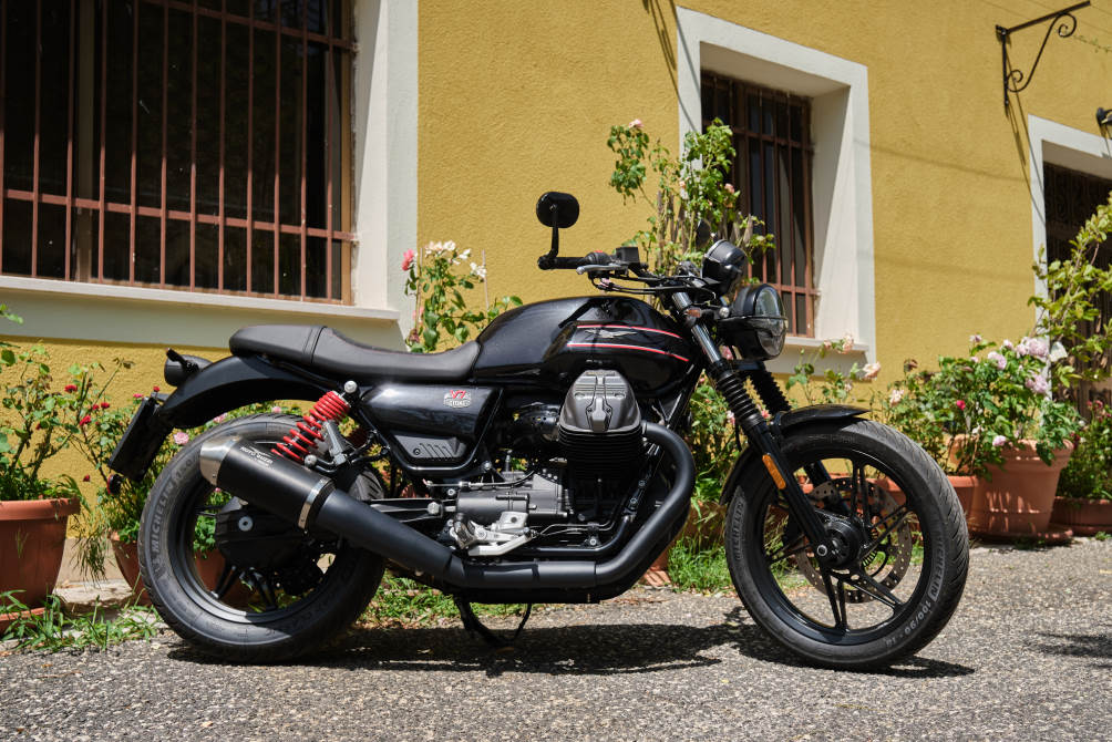 performancemag.it-Moto-Guzzi-Stone-Special-Edition
