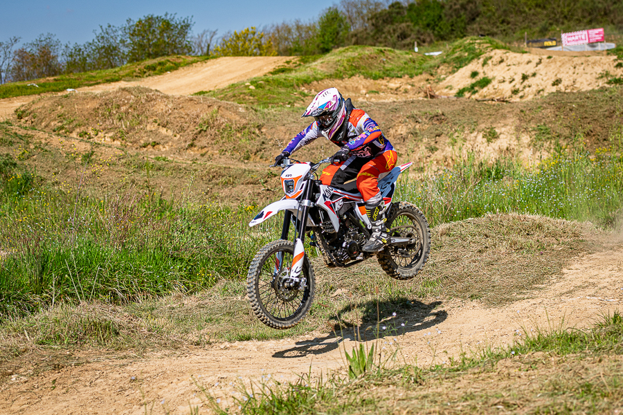 performancemag.it-test kayo 300 2025